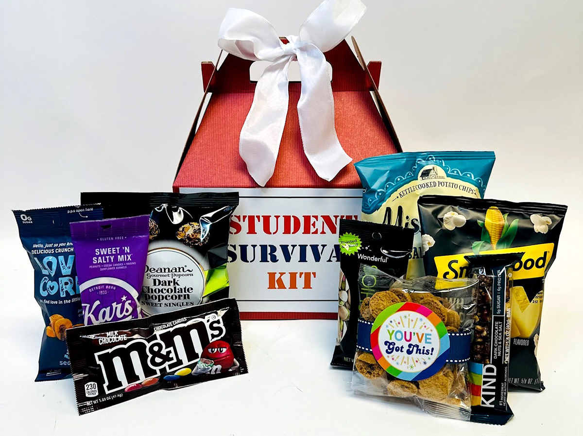 【まとめ売り】SOTUS&Krist Perawat グッズセット student-survival-kit-2025.jpg
